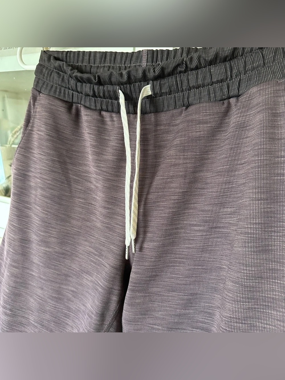 Vuori Ribbed Jogger. - Picture 7 of 9